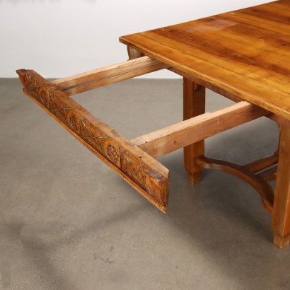 Table Art Nouveau
