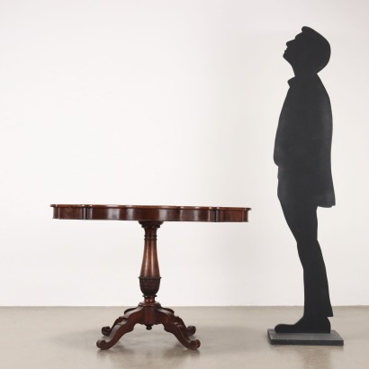 Couchtisch, Mitteltisch