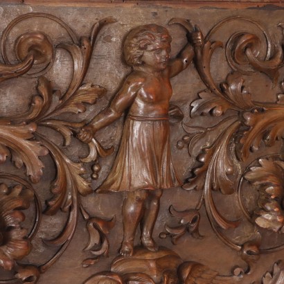 Credenza in stile Neorinascimento