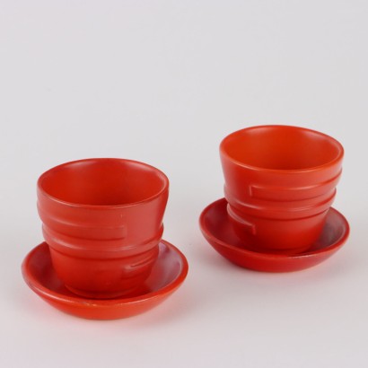 Richard Ginor Bowls and Jars Group
