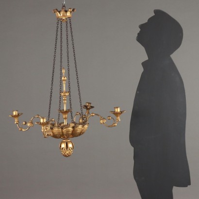 Goldener Kronleuchter, Biedermeier-Kronleuchter