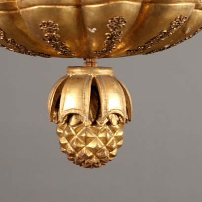 Goldener Kronleuchter, Biedermeier-Kronleuchter