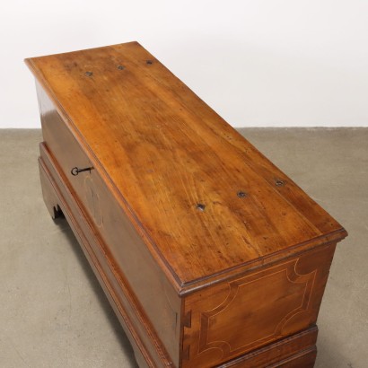 Cassapanca,Cassapanca in Noce