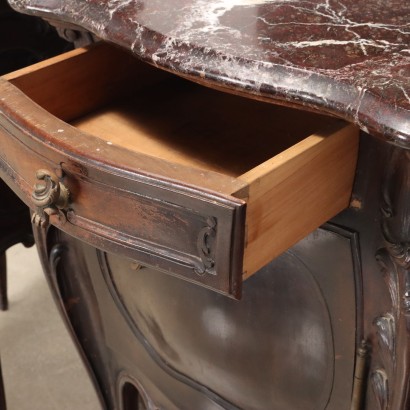Tables de chevet de style rococo, tables de chevet de style rococo en noyer
