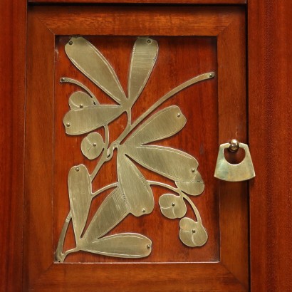 Vetrina liberty,Vetrina Liberty in Mogano e Rovere