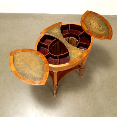 Mesa de trabajo, mesa Biedermeier