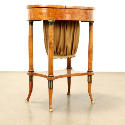 Mesa de trabajo, mesa Biedermeier