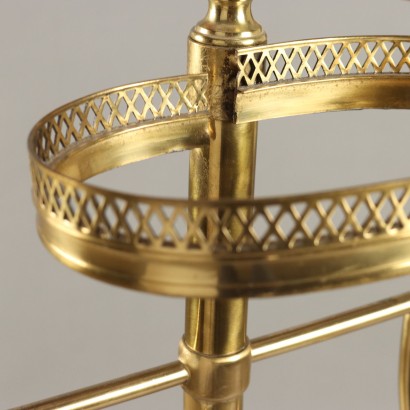 Herrendiener aus Messing