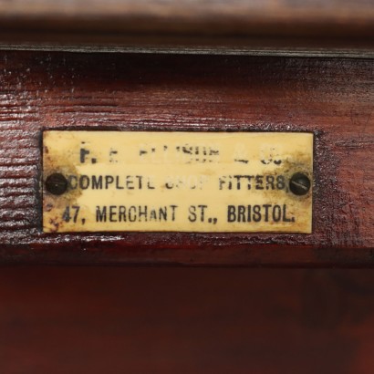 Englische Vitrine 1940er-50er Jahre,Englische Vitrine 1940er-50er Jahre,Englische Vitrine 1940er-50er Jahre,Englische Vitrine 1940er-50er Jahre,Englische Vitrine 1940er-50er Jahre