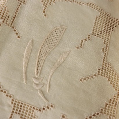 Tablecloth with 12 Napkins