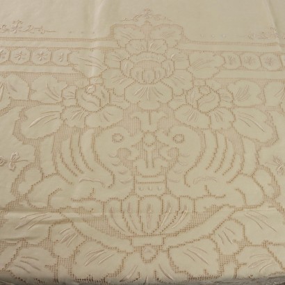 Tablecloth with 12 Napkins