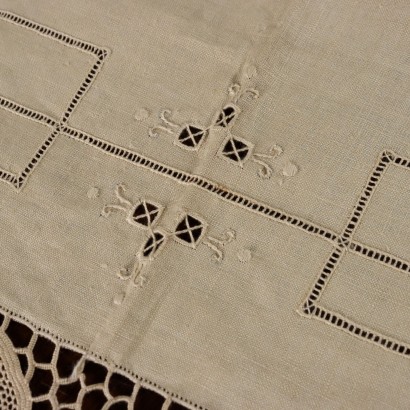 Tablecloth with 12 Napkins