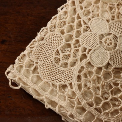 Tablecloth with 12 Napkins