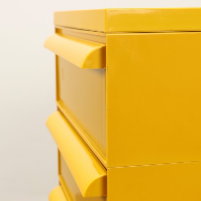 Cassettiera gialla '4601 3-50apos,Simon Fussell,Simon Fussell,Simon Fussell,Simon Fussell,Simon Fussell,Simon Fussell,Simon Fussell,Simon Fussell,Simon Fussell,Simon Fussell,Simon Fussell