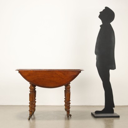 TAVOLO A BANDELLE,Tavolo a Bandelle in Noce