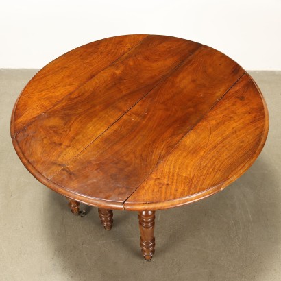 TAVOLO A BANDELLE,Tavolo a Bandelle in Noce