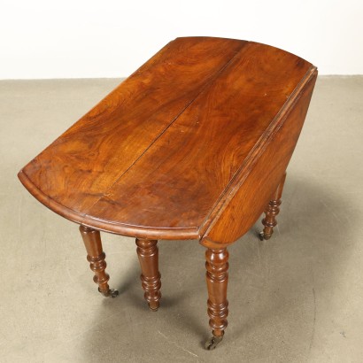 TAVOLO A BANDELLE,Tavolo a Bandelle in Noce