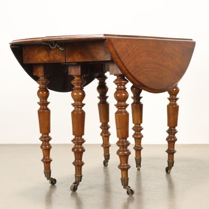 TAVOLO A BANDELLE,Tavolo a Bandelle in Noce