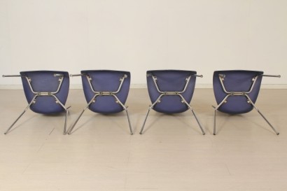 Sedie kartell Vico Magistretti, monoscocca in polipropilene, acciaio cromato, buone condizioni, piccoli segni di usura