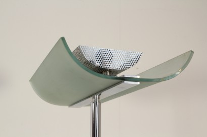 Scrivania ufficio Tecno, legno ricoperto in formica, metallo verniciato, metallo cromato, buone condizioni, piccoli segni di usura