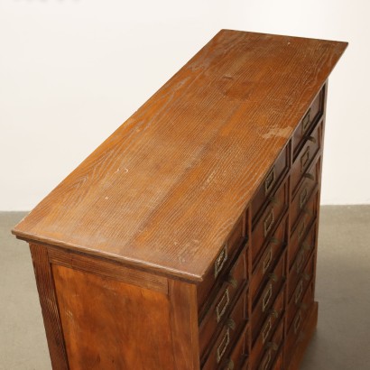 CAJA DE ARCHIVOS, Archivador de roble