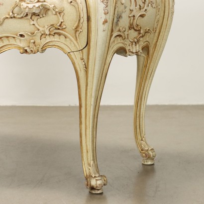 Comò in Stile Rococò