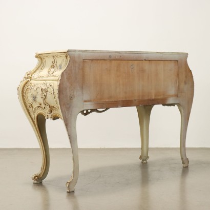 Comò in Stile Rococò