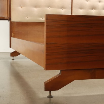 Cama doble con mesitas de noche de los años 60,Cama doble con mesitas de noche de los años 60,Cama doble con mesitas de noche de los años 60,Cama doble con mesitas de noche de los años 60,Cama doble con mesitas de noche de los años 60