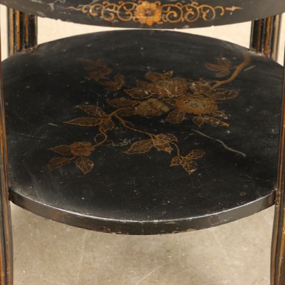 CHINOISERIE-TISCH, Schwarz lackierter Holztisch