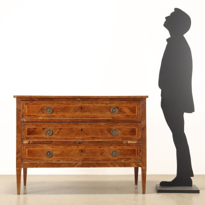 cómoda, cómoda neoclásica