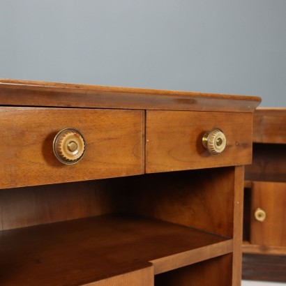 Deux tables de chevet des années 1940 0apostrop