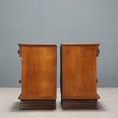 Deux tables de chevet des années 1940 0apostrop