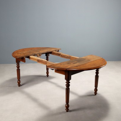 Tavolo,Tavolo in Noce