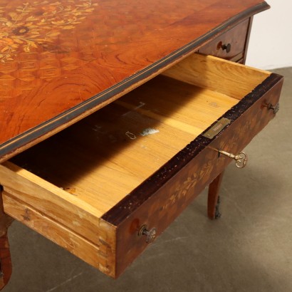 Desk,Desk in Style