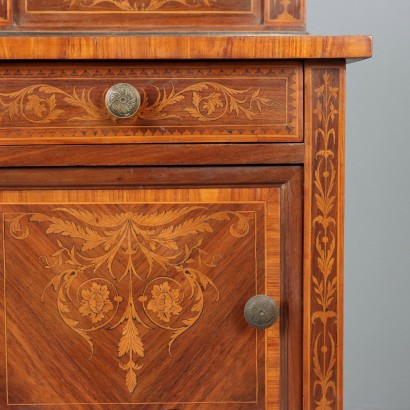 Comodino,Comodino Inizio XX Secolo