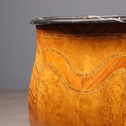 Cassettone,Cassettone in Stile Barocchetto