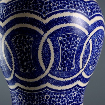 Vaso in Ceramica Maiolicata