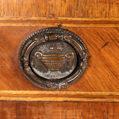 Cassettone,Cassettone in Stile Neoclassico