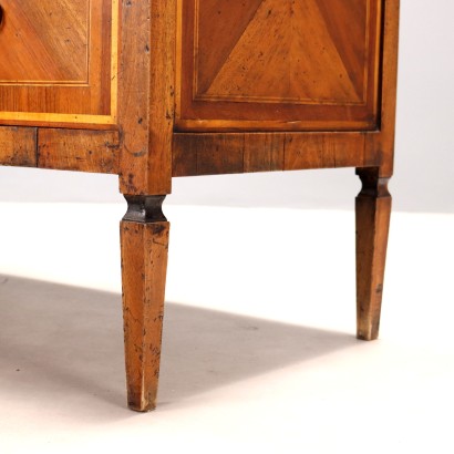 Cassettone,Cassettone in Stile Neoclassico