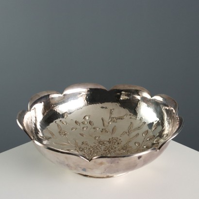 Ciotola in Argento Sbalzato