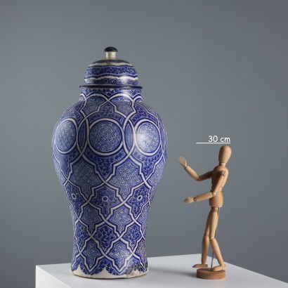 Vase en céramique majolique