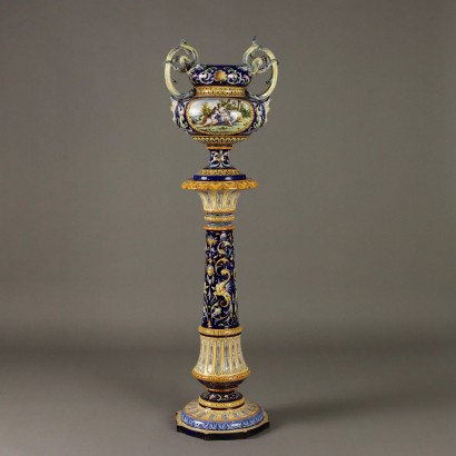 Colonna con Vaso in Maiolica Neorinascimento