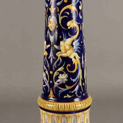 Colonna con Vaso in Maiolica Neorinascim