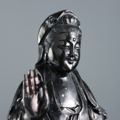 Guanyin in Pietra Scura