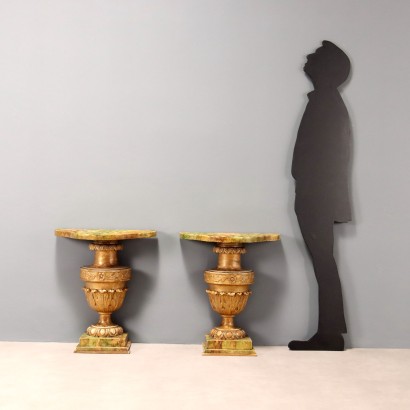 Paire de consoles, Paire de consoles