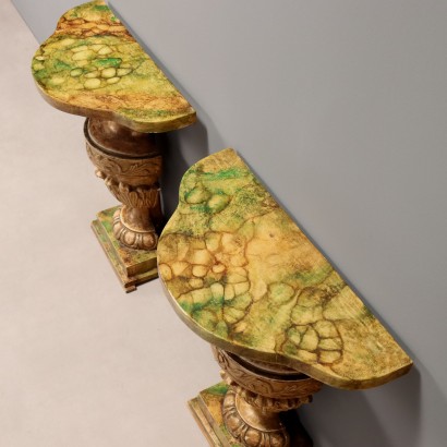 Paire de consoles, Paire de consoles