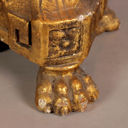 Lámpara de pie, Lámpara de pie de estilo neoclásico