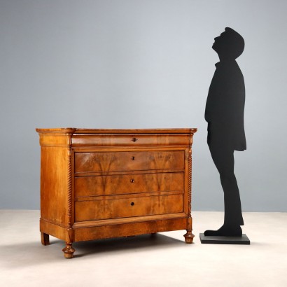 Cómoda Cappuccino, Cómoda Luis Felipe en nogal