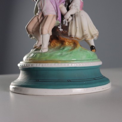 Par de candelabros de porcelana