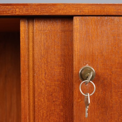 Credenza 'SE3' di Osva,Osvaldo Borsani,Osvaldo Borsani,Osvaldo Borsani,Osvaldo Borsani,Osvaldo Borsani